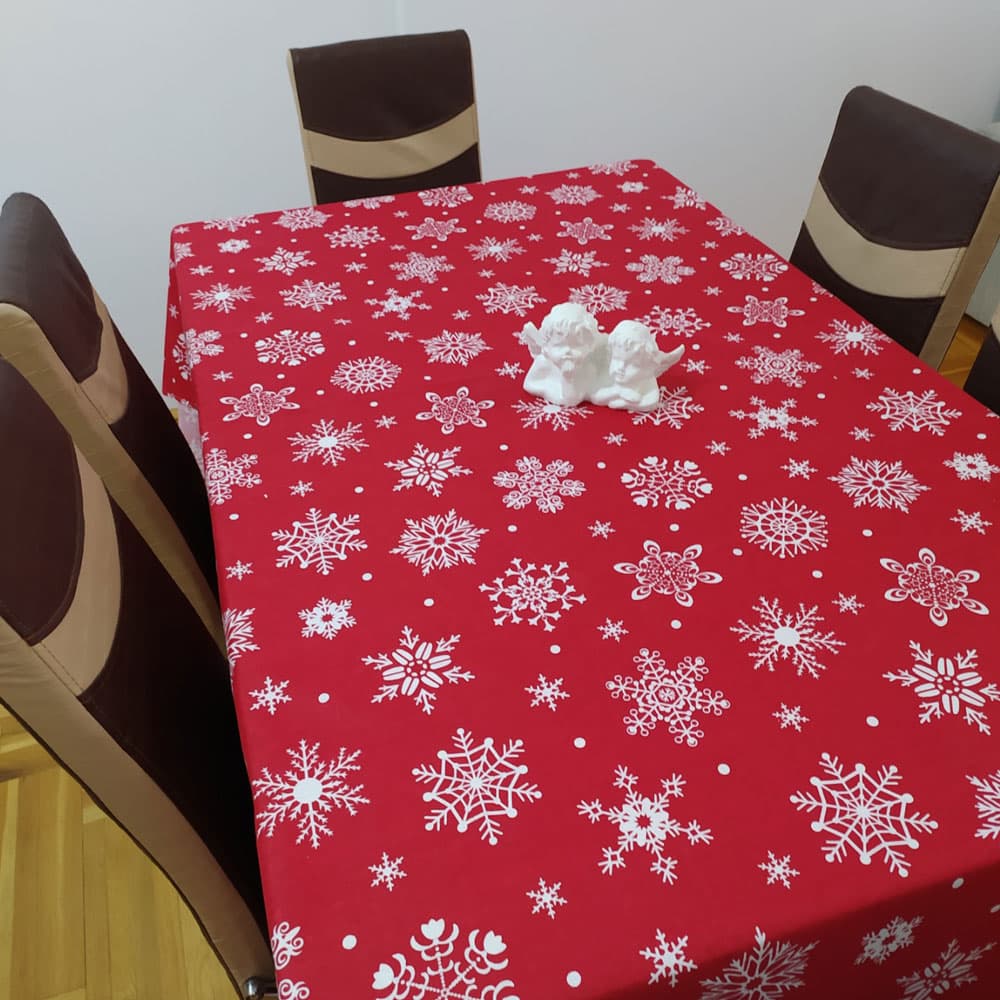 Dekorativni novogodišnji stolnjak Eira Red 180x130cm