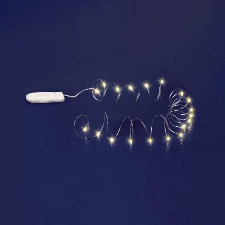 Dekorativni svetleći niz na baterije 20 LED 2m