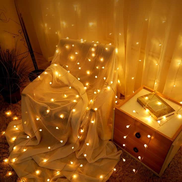 Lampice za jelku sa 200 toplo belih LED dioda 20m 220V Za spoljnu i unutrašnju upotrebu