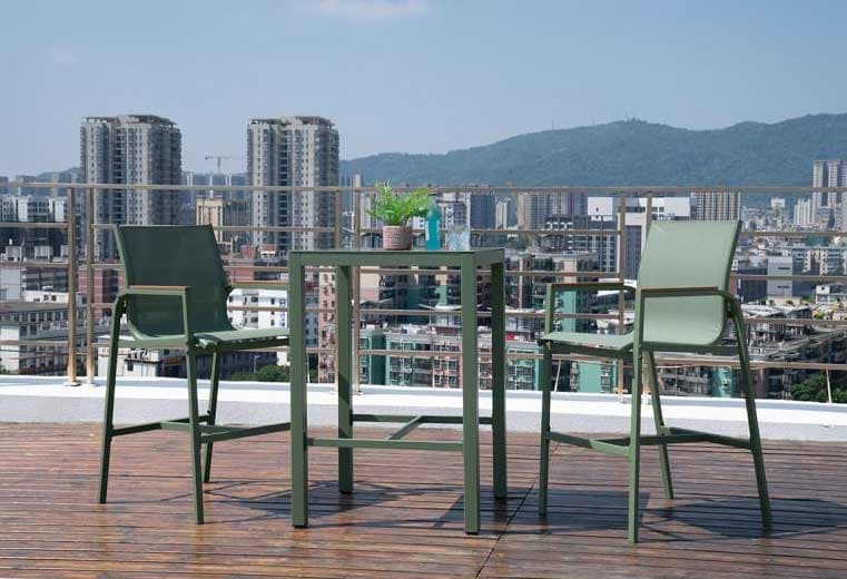 Baštenski set Olive – Visoko sedenje za vrhunski pogled