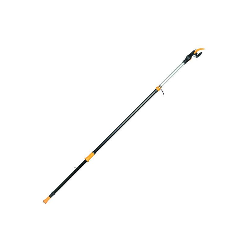 Fiskars teleskopski sekač grana UPX 86 sa testerom