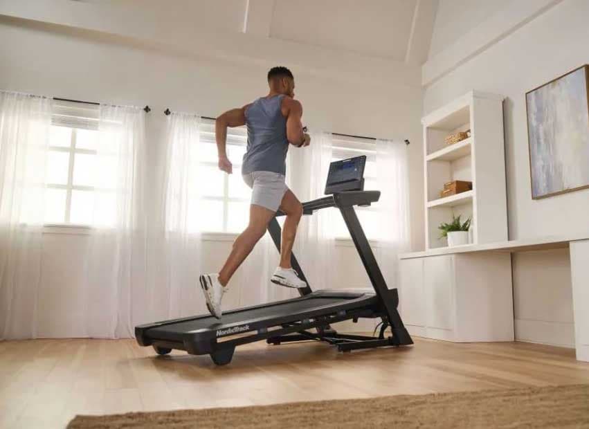 Motorna traka za trčanje NordicTrack T Series 7