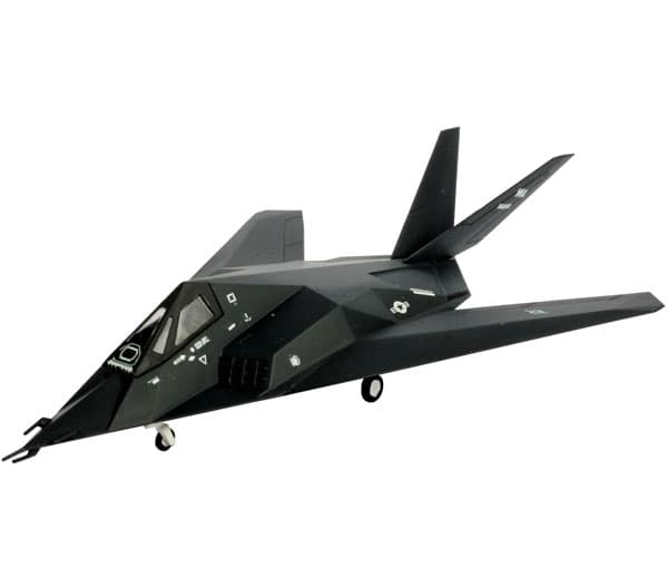 Revell maketa Avion F-117A Stealth Fighter RV04037/030