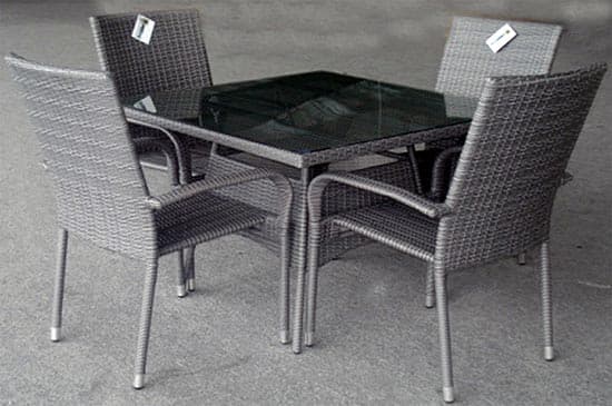 Garnitura Od PE Ratana Arganil - 4 Stolice i Sto