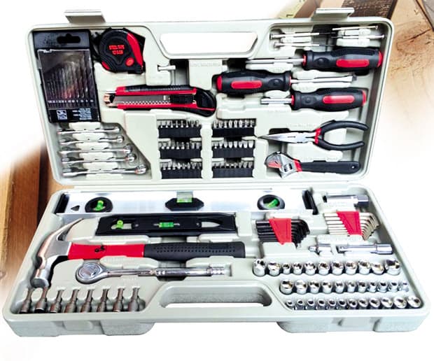 Set alata od 144 dela Machtig MAC-08