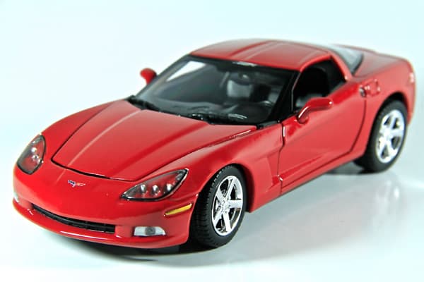 Autić 1:24 MotorMax Corvette C6 2005 225435-16