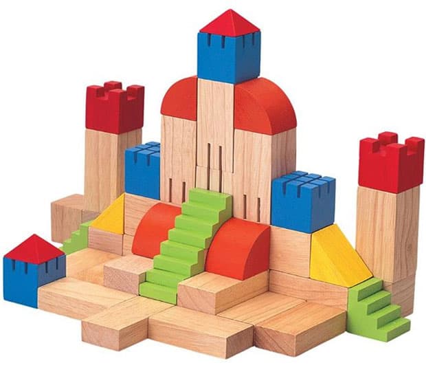 Plan Toys drvene kocke Zamak 46 delova 5527