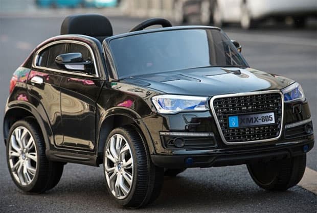 Auto na akumulator 216 R/C crni