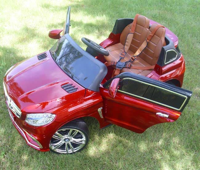 Automobil na akumulator HJ-6666 crveni