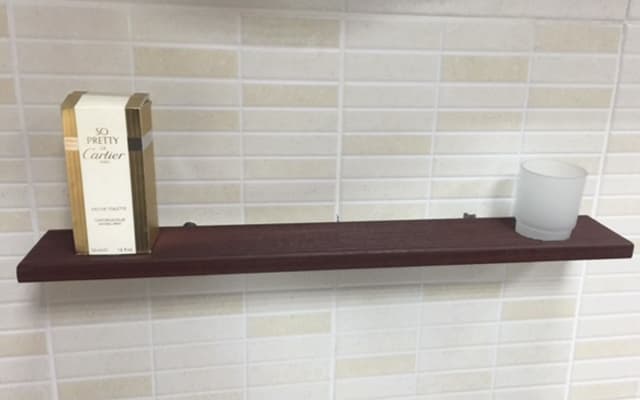 Polica sa čašom za četkice - tikovina