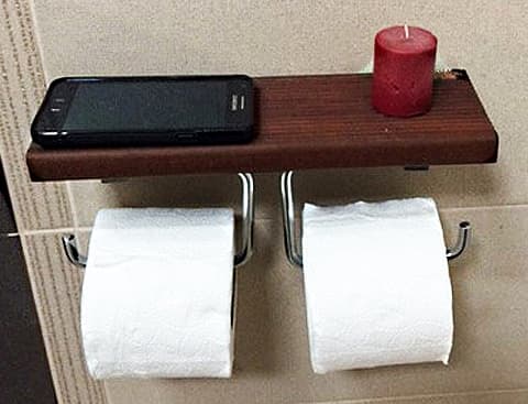 Držač toalet papira sa policom na tikovini