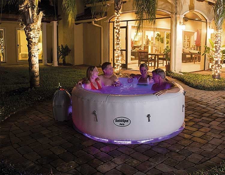 Jacuzzi sa LED osvetljenjem u 7 boja i grejačem Bestway Lay-Z-Spa Paris