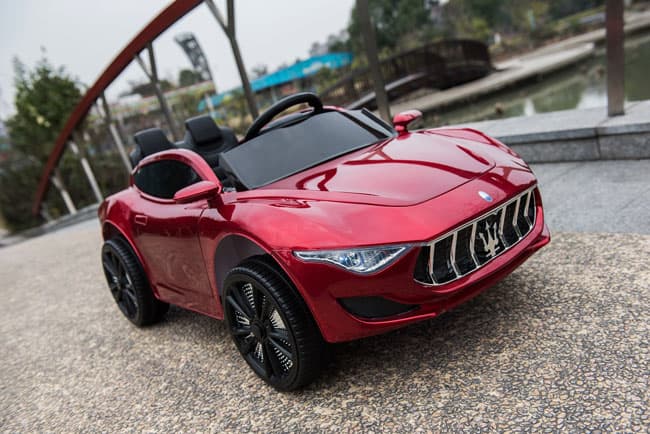 Dečiji automobil na akumulator Maserati Crveni