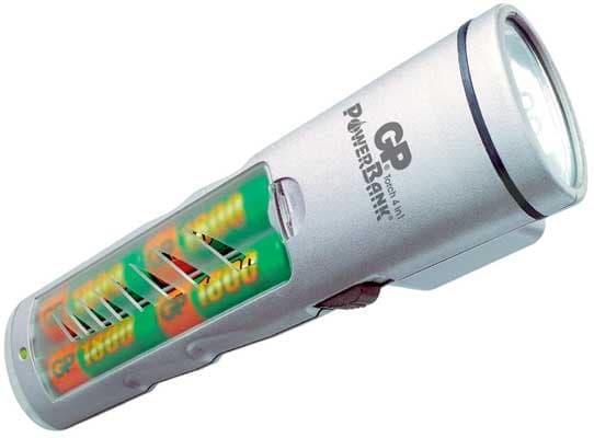 GP PowerBank Torch - baterijska lampa i punjač za baterije sa baterijama