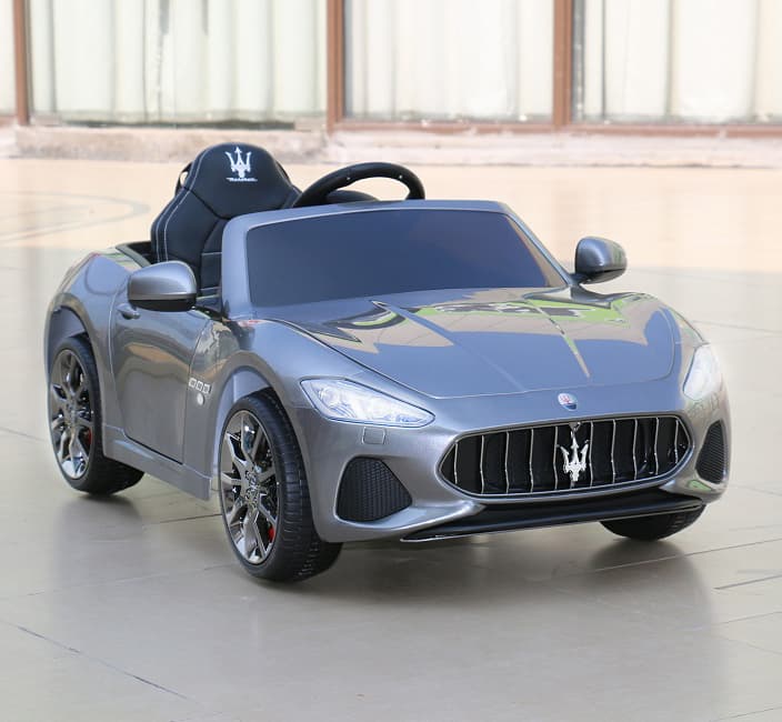 Dečiji automobil na akumulator Maserati Gran Cabrio 2019 Sivi