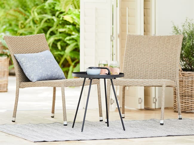 Baštenska garnitura Edero Stočić sa dve stolice