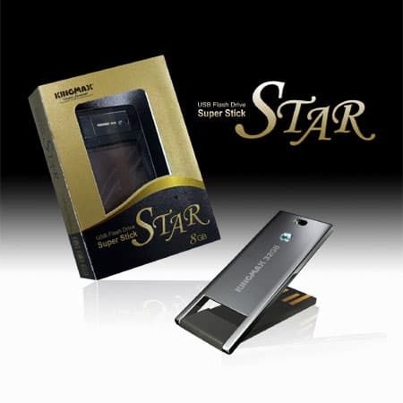 KingMax USB flash memorija 8 GB sa kožnom futrolom