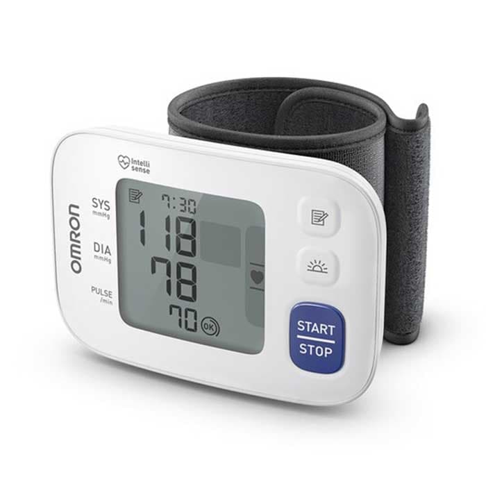 Omron digitalni automatski aparat za merenje krvnog pritiska RS4