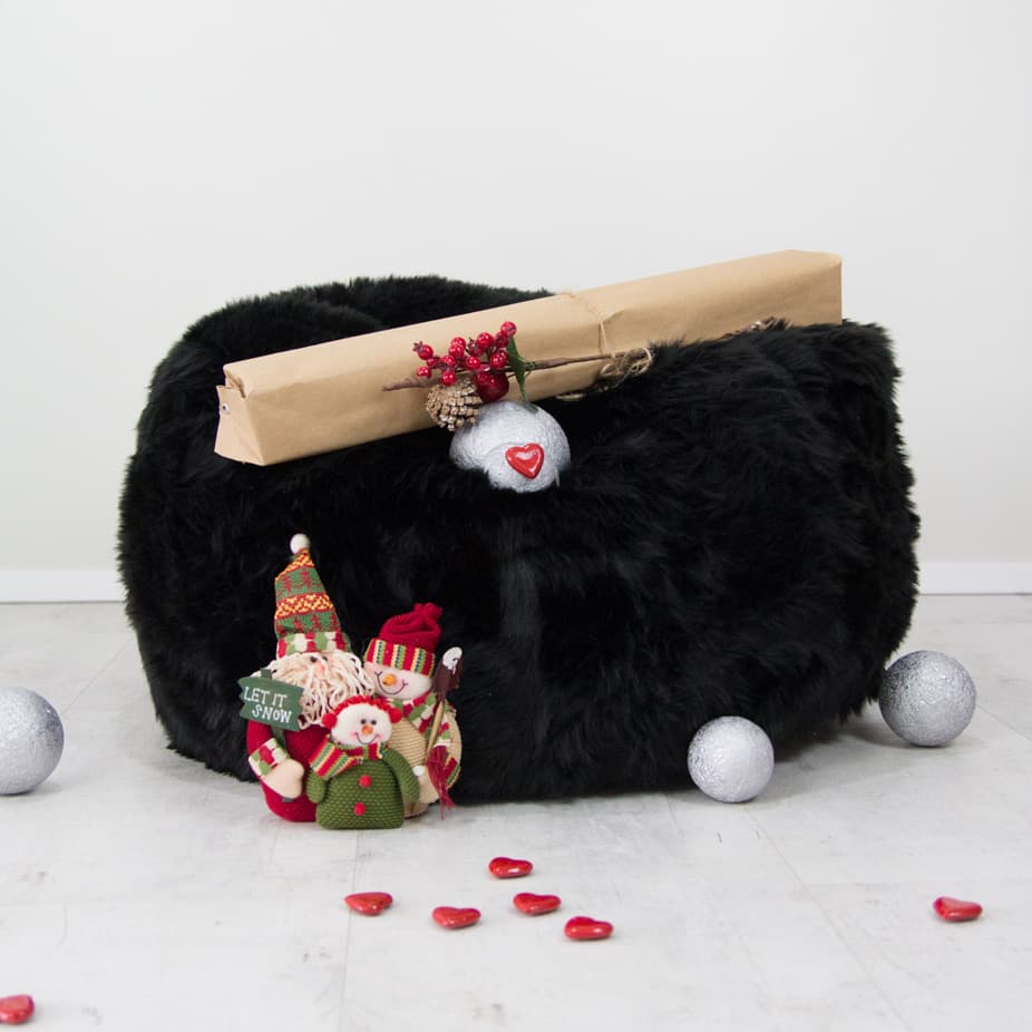 Lazy bag fotelja Crno krzno