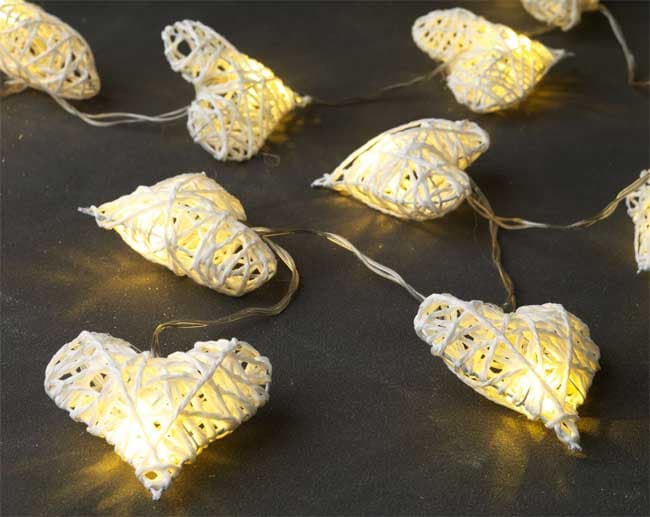 Novogodišnje lampice na baterije Srca