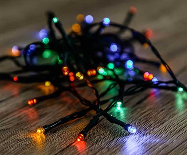 Novogodišnje lampice za spoljnu i unutrašnju upotrebu Multicolor 360 LED KDT 365