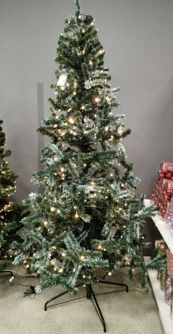 Novogodišnja Jelka Sa Belim Vrhovima Halmstad 250 cm Bez Lampica