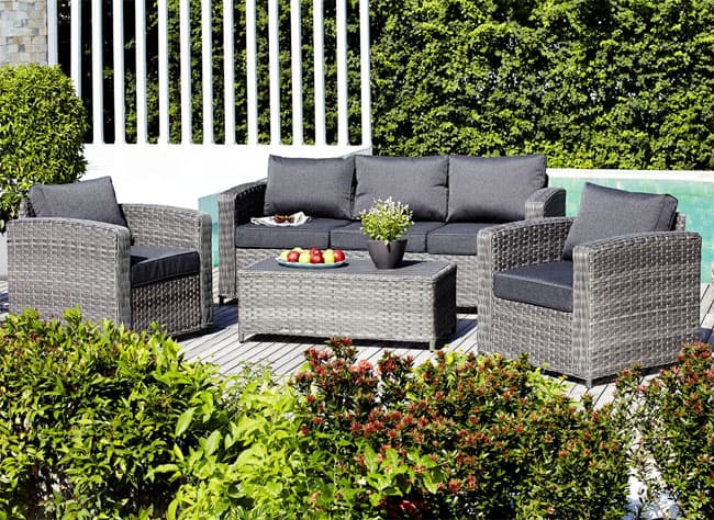 Baštenska garnitura Araine