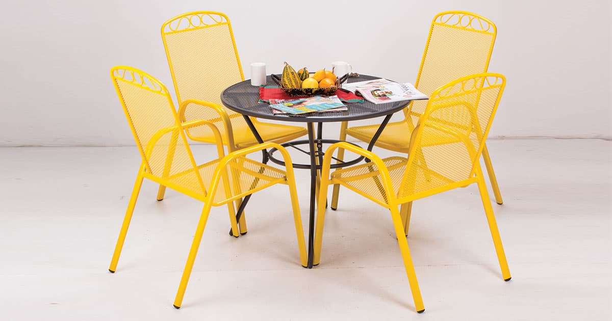 4 Baštenske Stolice i Sto - Metal Marsala Yellow