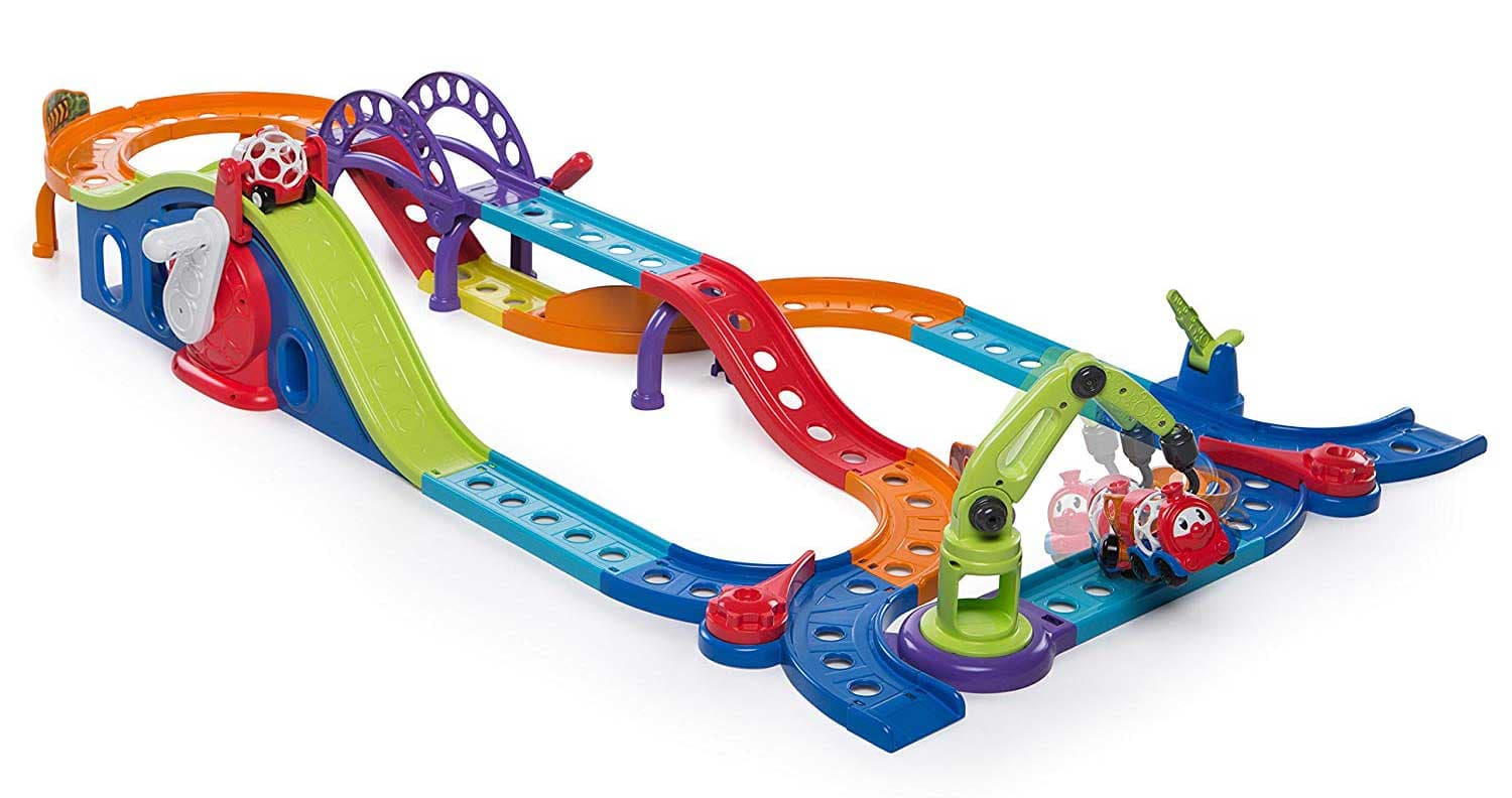 KIDS II Oball Igračka Staza i vozić - Go Grippers Truck & Trailer Set 10936