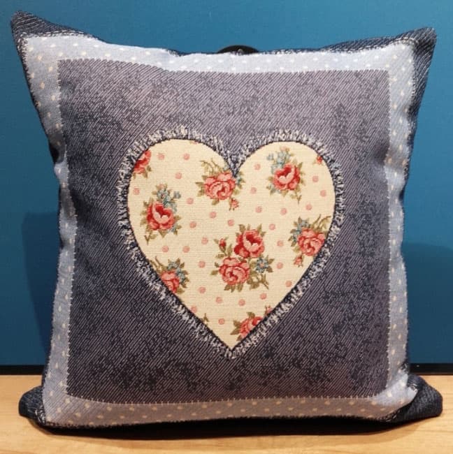 Dekorativni jastuk 45x45 255